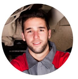 Florian, 29, Kfz-Mechatroniker aus Stuttgart